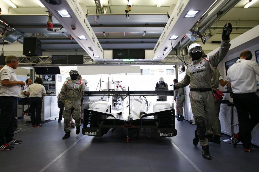  Porsche 919 Hybrid 2015 года  (фото 449 из 481)